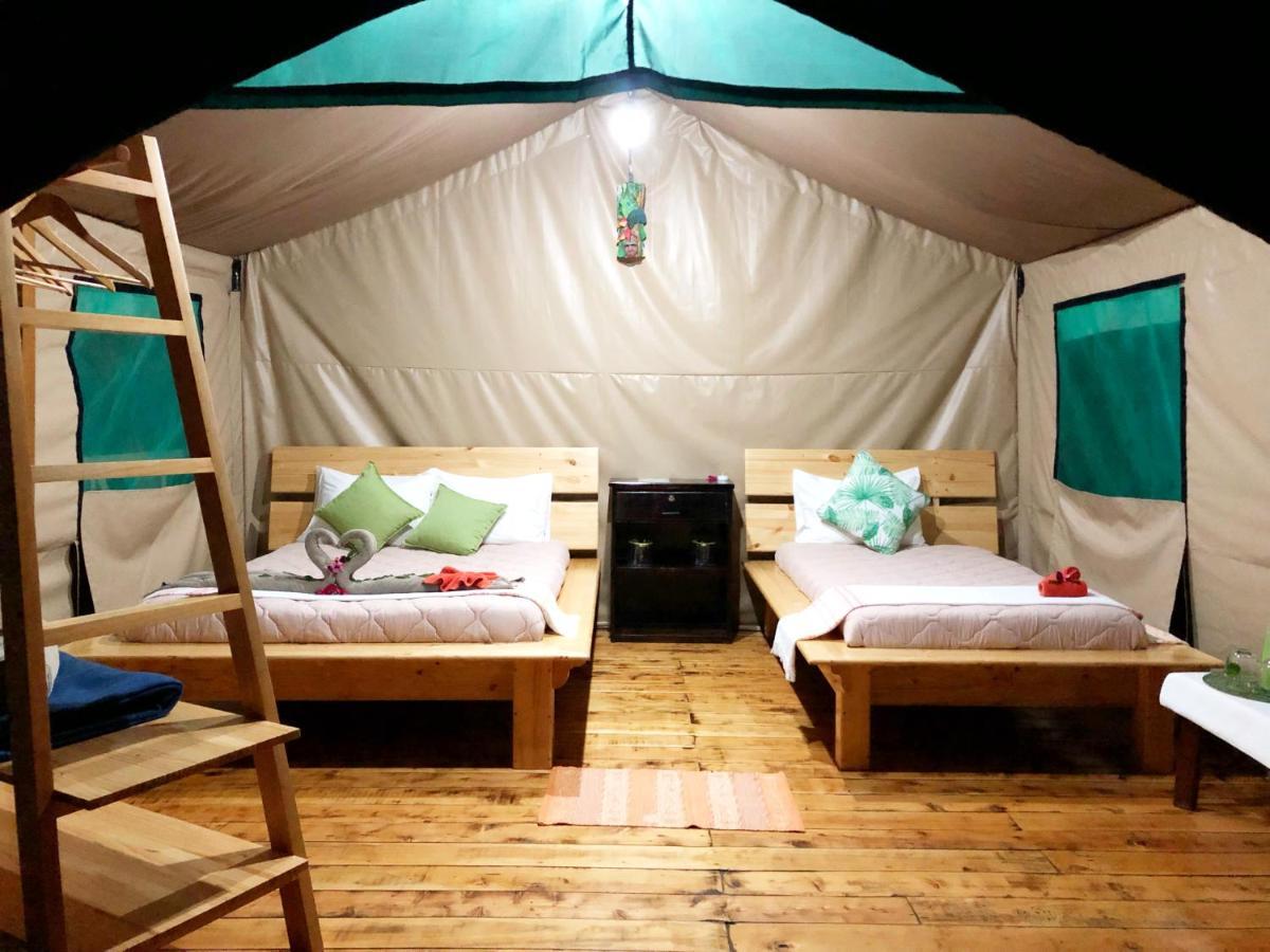 Tami Lodge Providencia Экстерьер фото